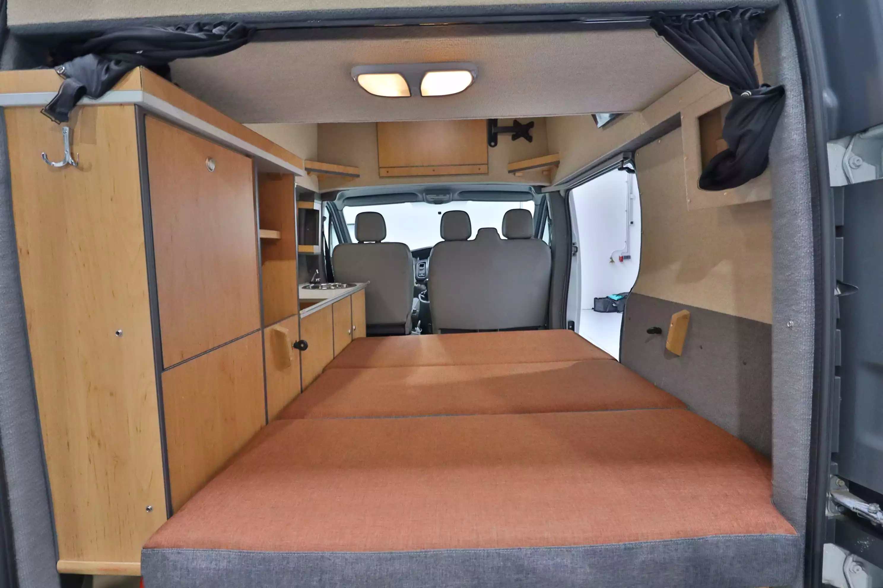 ANDERE Opel Vivaro Seedorf Mobile